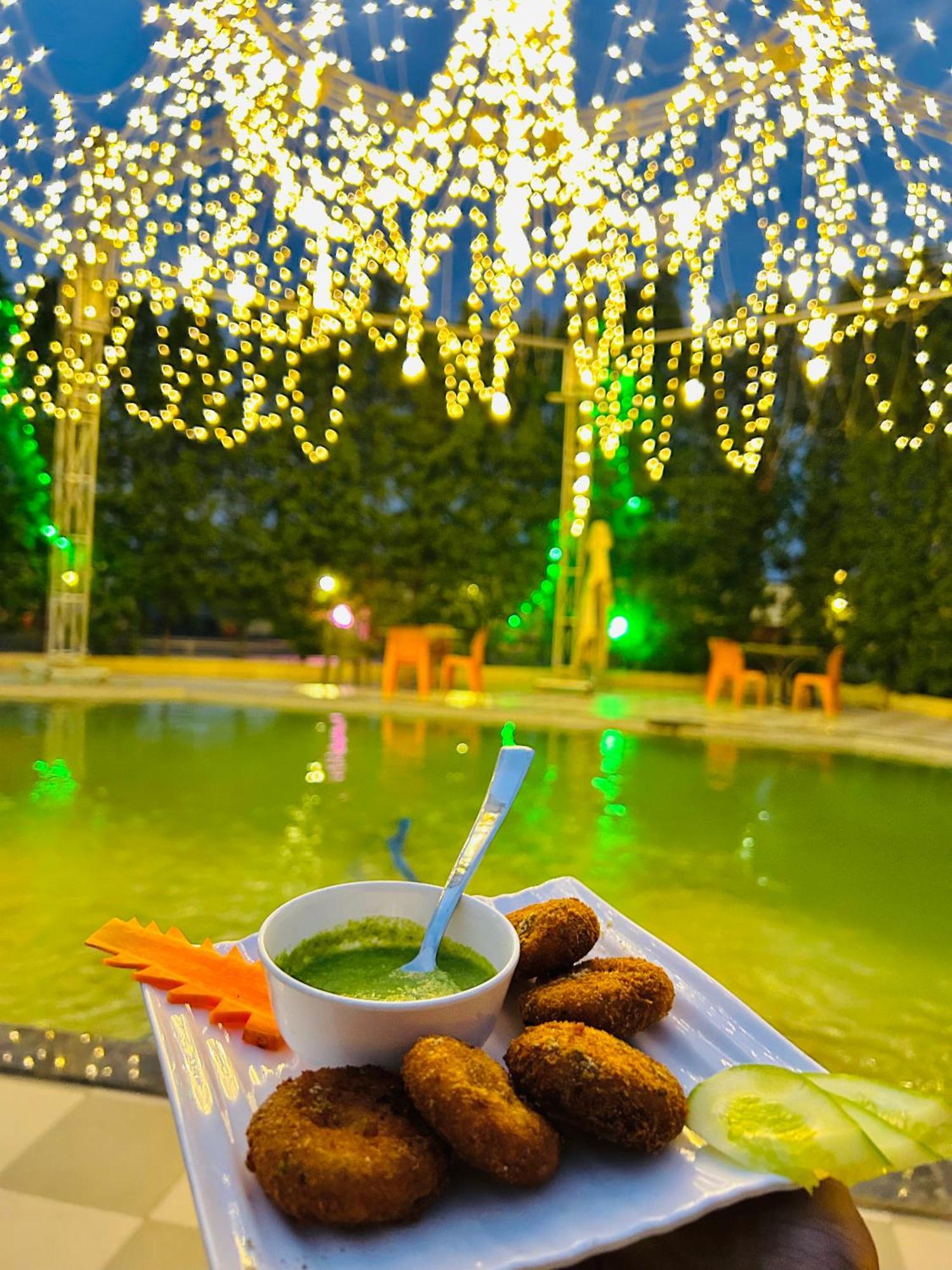 Krishnam Resort Джабалпур Екстериор снимка